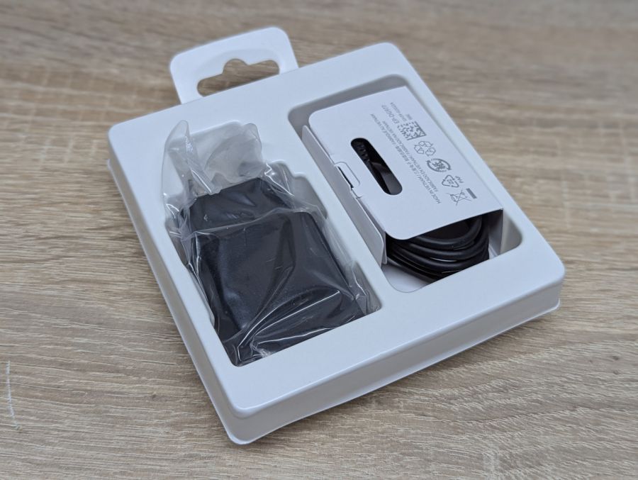 Новий Зарядний пристрій Samsung 25W PD Adapter