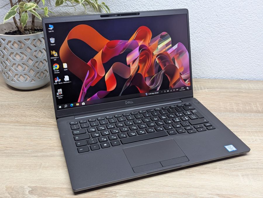 Уцінка! Ноутбук Б/В Dell Latitude 7400, Intel Core i5-8665U, DDR4 16 GB, SSD 512GB, Intel ГHD Graphics, 14" Full HD Сенсор