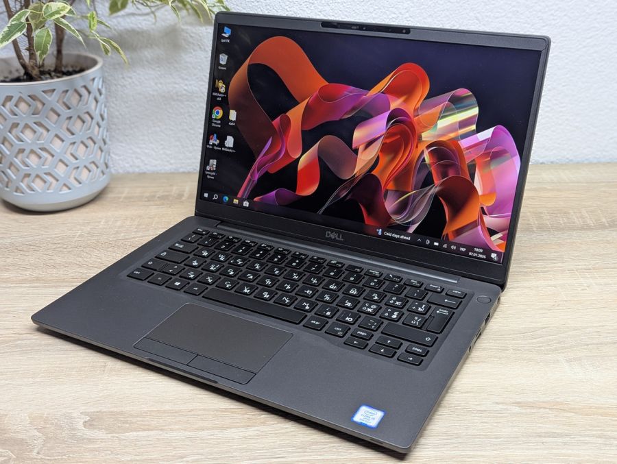Уцінка! Ноутбук Б/В Dell Latitude 7400, Intel Core i5-8665U, DDR4 16 GB, SSD 512GB, Intel ГHD Graphics, 14" Full HD Сенсор