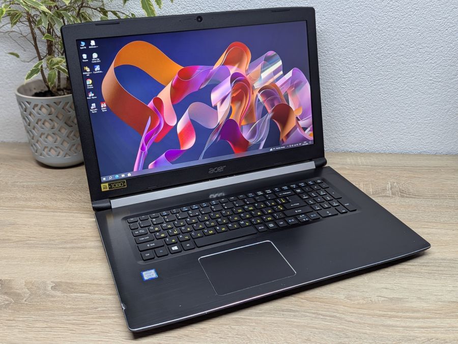 Уцінка! Ноутбук Б/В Acer Aspire A517 51, Intel Core i5-8250U, DDR4 8 GB, SSD 256GB, 17" Full HD