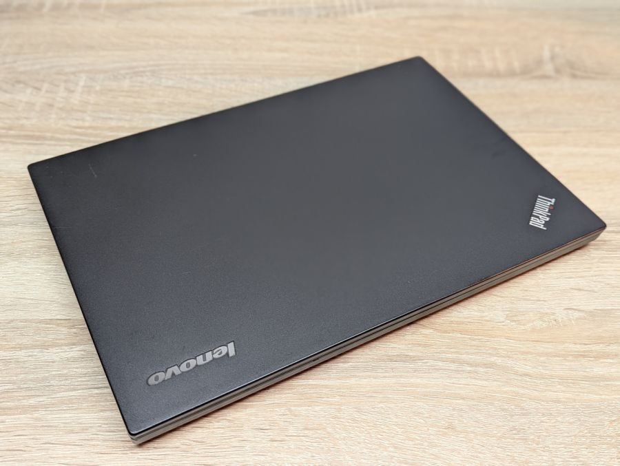 Ноутбук Б/В Lenovo ThinkPad T450S, Intel Core i5-5200U, DDR3 8 GB, SSD 256GB, 14" Full HD