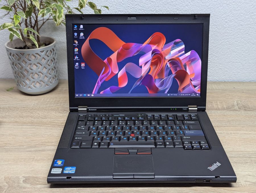 Уцінка! Ноутбук Б/В Lenovo T420, Intel Core i5-2540M, DDR3 8 GB, HDD 500GB, 14" HD Сенсор