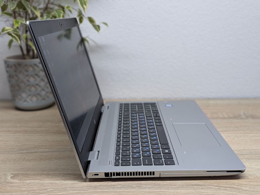 Уцінка! Ноутбук Б/В HP ProBook 650 G5, Intel Core i5-8265U, DDR4 8 GB, SSD 256GB, 15.6" Full HD