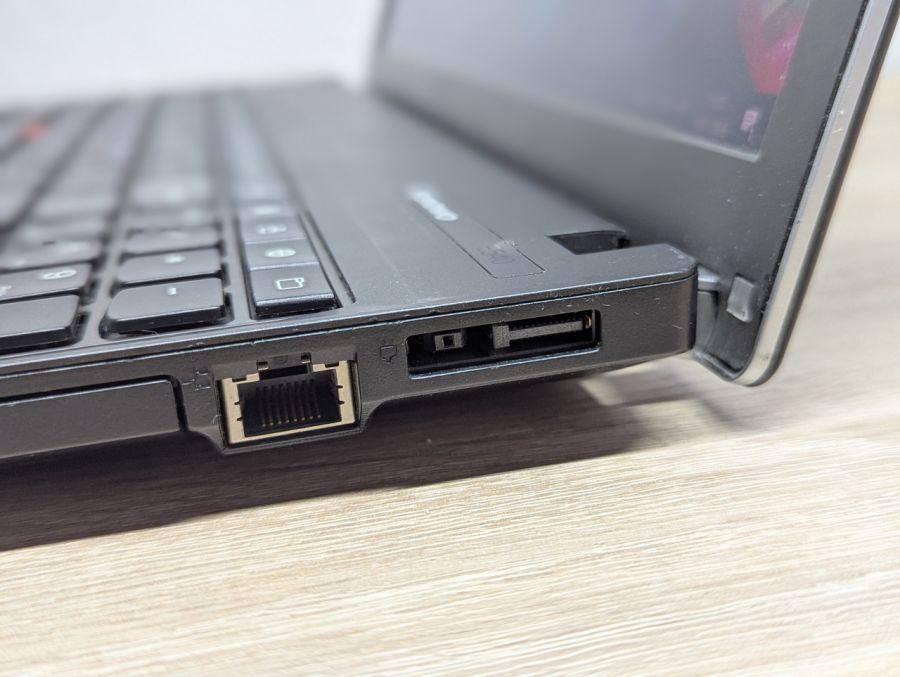 Уцінка! Ноутбук Б/В Lenovo ThinkPad Edge E540, Intel Core i7-4702MQ, DDR3 8 GB, SSD 256GB + SSD 14GB, 15.6" Full HD
