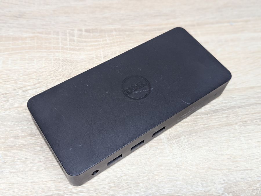Б/В Док-станція Dell D3100