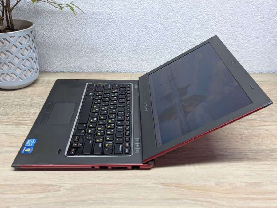 Ноутбук Б/В Dell Vostro 3360, Intel Core i3-3217U, DDR3 8 GB, SSD 128GB, 13.3" HD