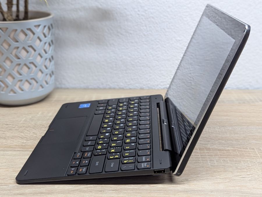 Уцінка!Планшет з клавіатурою Б/В Lenovo Ideapad Miix 300-10IBY:11 сенсорний, Intel Atom Z37735F,2 GB DDR3,, SSD 32