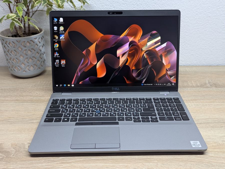 Уцінка! Ноутбук Б/В Dell Latitude 5510, Intel Core i5-10310U, DDR4 16 GB, SSD 256GB, 15.6" Full HD