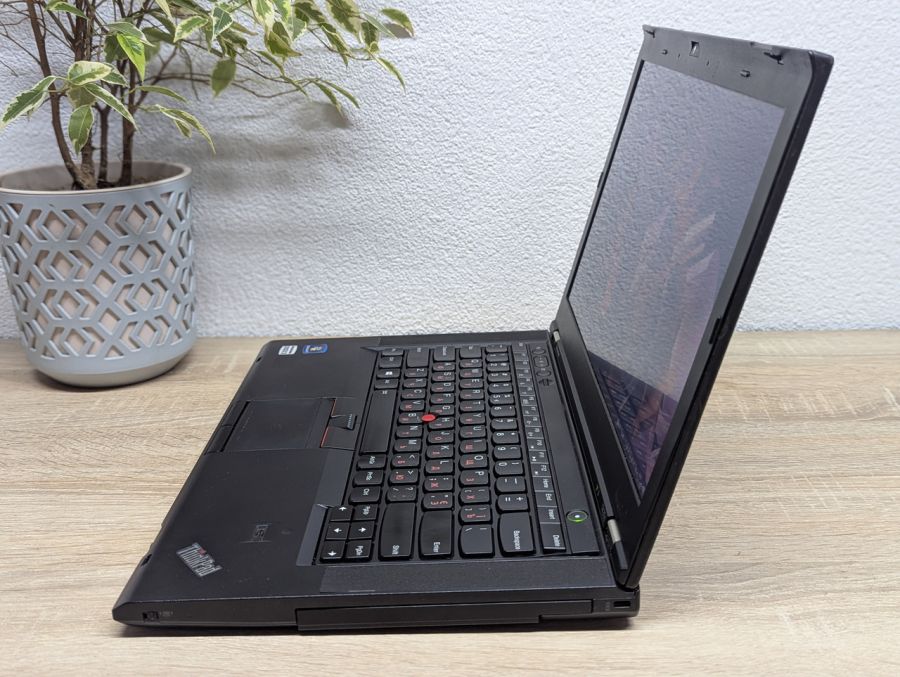 Ноутбук Б/В Lenovo T430S, Intel Core i7-3520M, DDR3 8 GB, SSD 128GB, NVIDIA NVS 5200M 1Gb, 14"