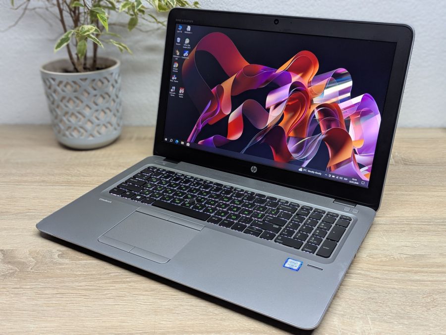 Уцінка! Ноутбук Б/В HP EliteBook 850 G3, Intel Core i5-6200U, DDR4 8 GB, SSD 128GB, 15.6" Full HD