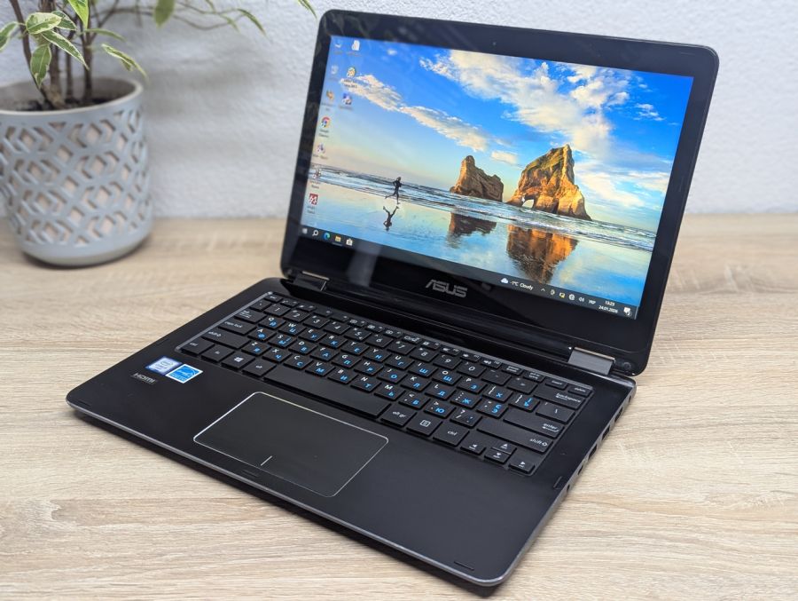 Уцінка! Ноутбук Б/В ASUS Vivobook Flip TP301UA, Intel Core i3-6100U, DDR3 4 GB, SSD 128GB, 13" Full HD Сенсор