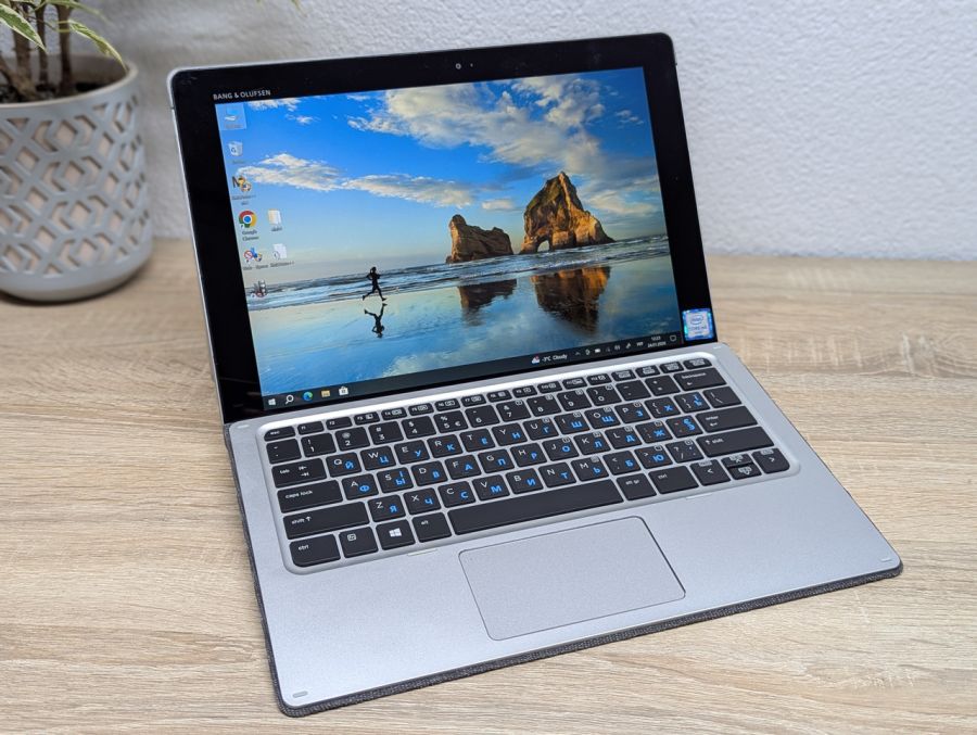 Уцінка! Ноутбук Б/В HP Elite x2 1012 G1, Intel Core m5-6Y54, DDR3 8 GB, SSD 128GB, 12" Full HD Сенсор
