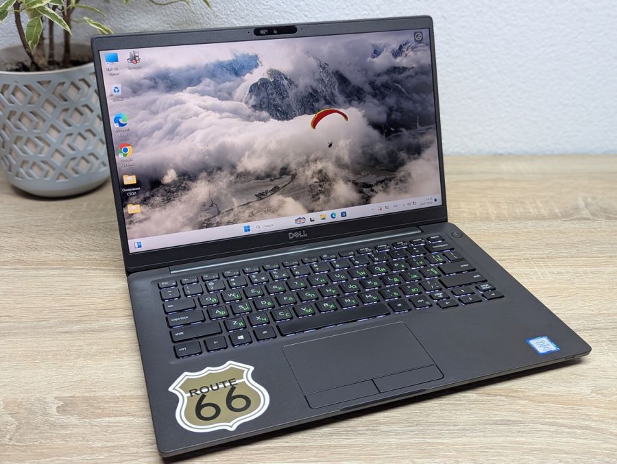 Ноутбук Б/В Dell Latitude 7400, Intel Core i5-8365U, DDR4 8 GB, SSD 256GB, 14" Full HD