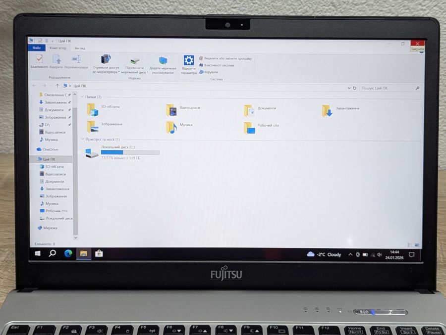 Уцінка! Ноутбук Б/В Fujitsu S936, Intel Core i5-6200U, DDR4 4 GB, SSD 128GB, 13" Full HD