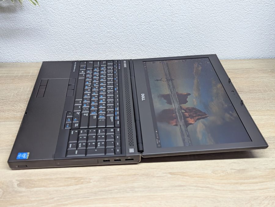 Ноутбук Б/В Dell Precision M4800, Intel Core i7-4910MQ, DDR3 20 GB, SSD 256GB, NVIDIA Quadro K2100M 2Gb, 15" Full HD