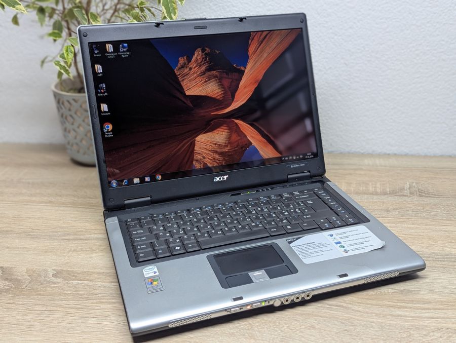 Уцінка! Ноутбук Б/В Acer Extensa 5510, Intel Core 2 Duo T5500, DDR2 4 GB, SSD 128GB, Intel Mobile 945 Express Chipset Family, 15.6"