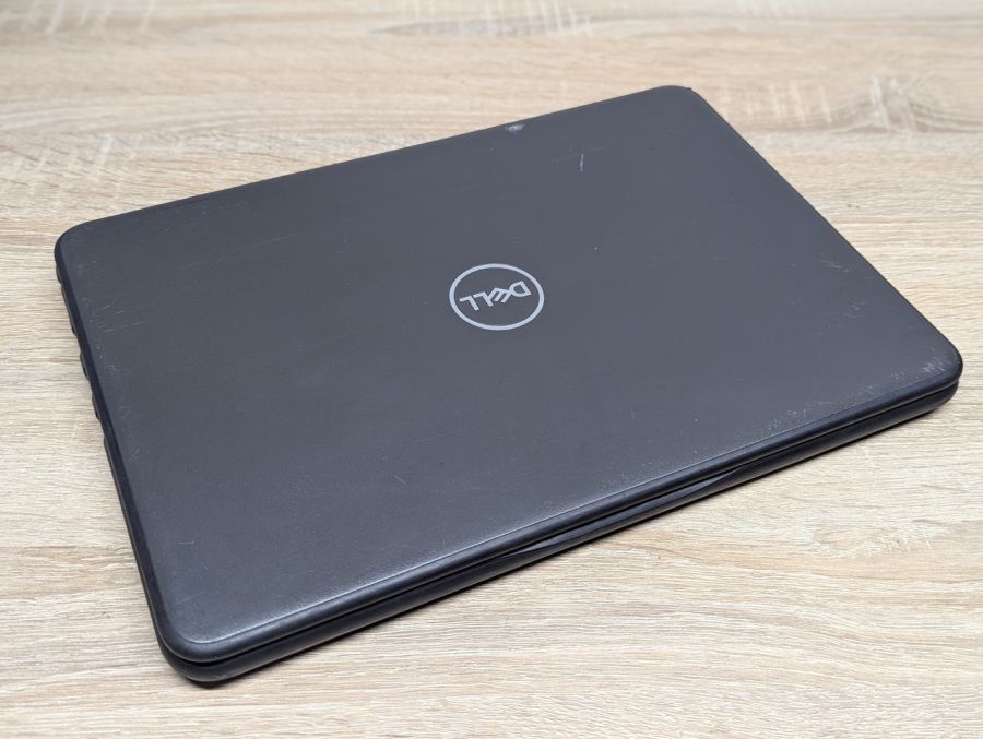 Ноутбук Б/В Dell Latitude 3310, Intel Core i3-8145U, DDR4 8 GB, SSD 128GB, 13" Full HD