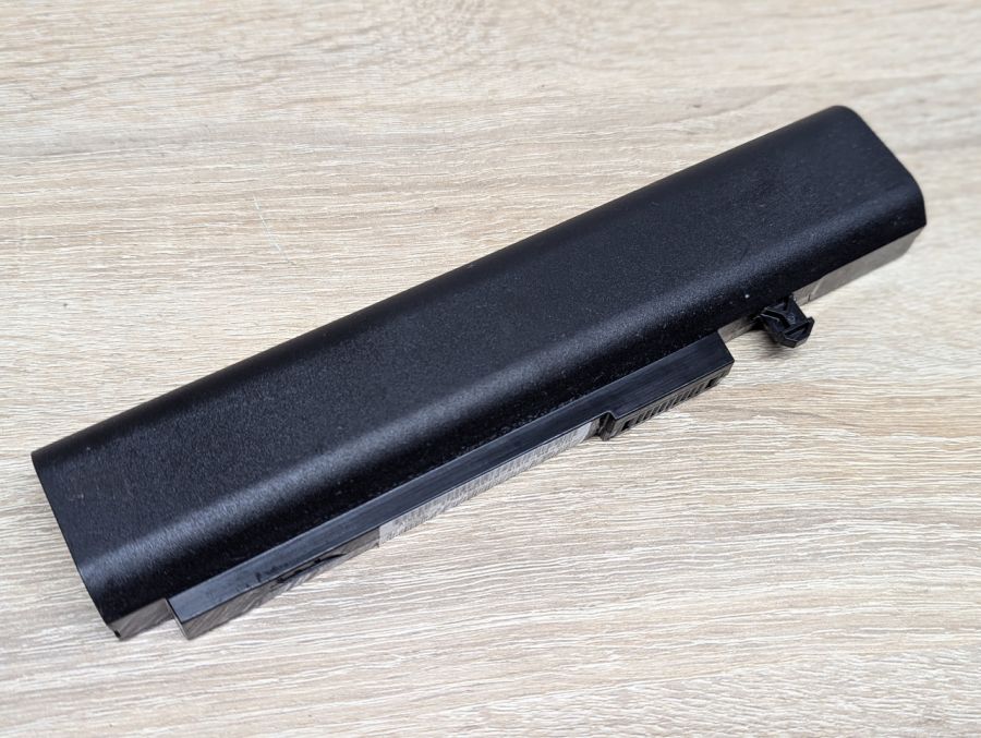 Б/В Оригінальна акумуляторна батарея Asus A32-1015