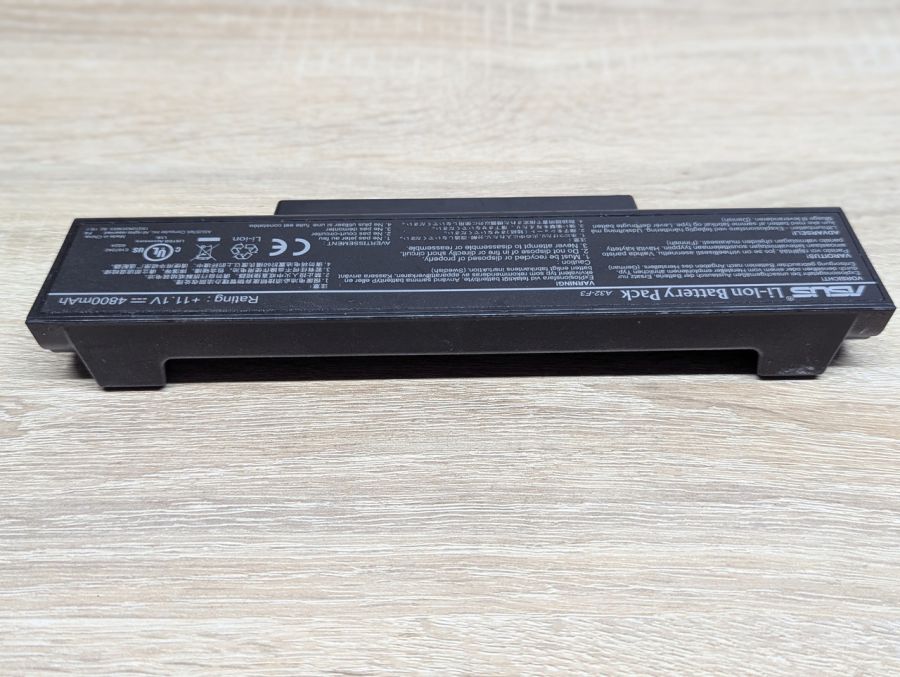 Б/В Оригінальна акумуляторна батарея Asus A32-F3 [ProductHub SKU A32-F3]