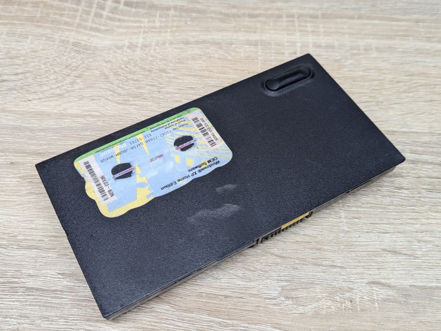 Б/В Оригінальна акумуляторна батарея Asus A42-M70