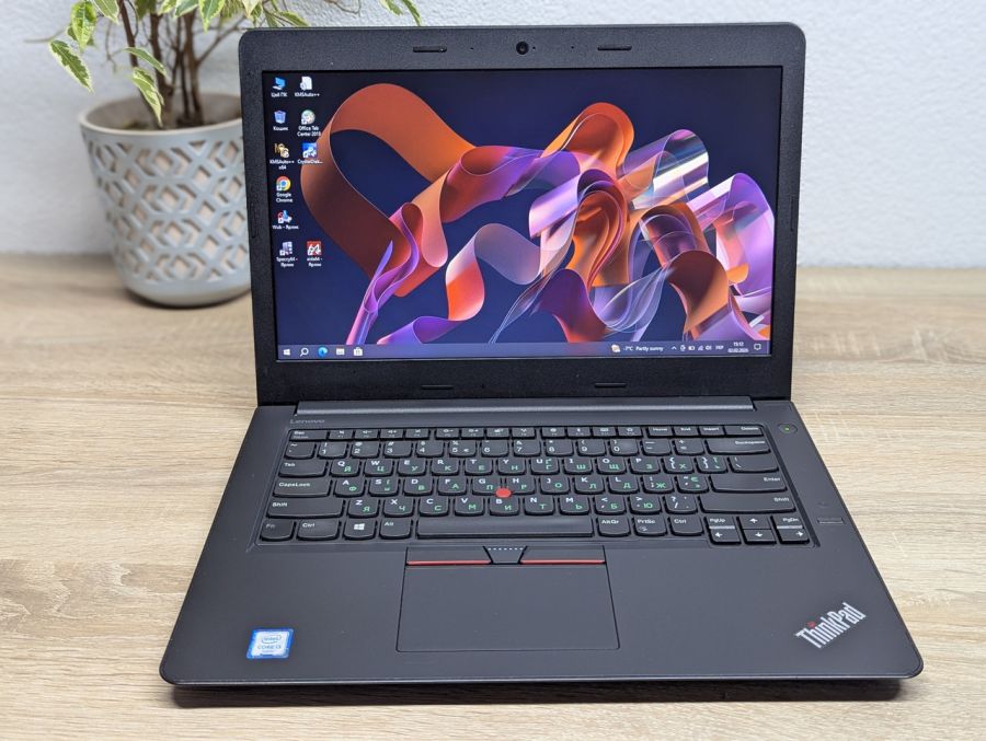 Ноутбук Б/В Lenovo ThinkPad E470, Intel Core i3-6006U, DDR4 8 GB, SSD 128GB, 14" HD