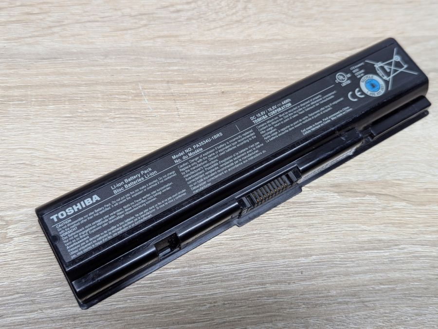 Б/В Акумуляторна батарея Toshiba PA3534U-1BRS