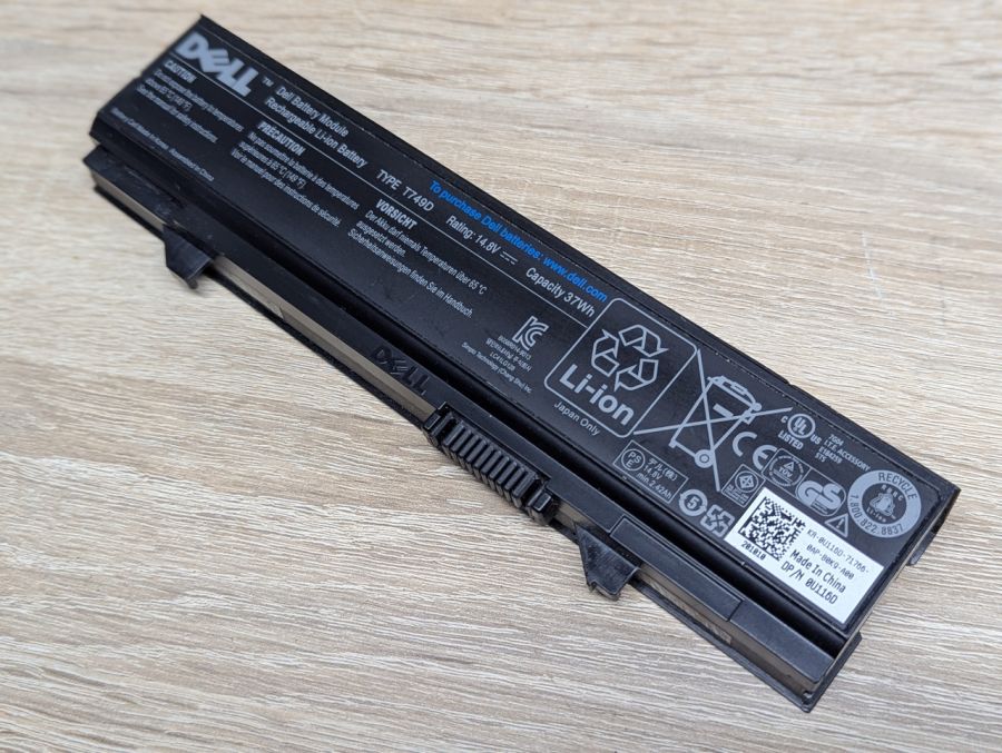Б/В Оригінальна акумуляторна батарея Dell T749D E5400 [ProductHub SKU T749D-37]