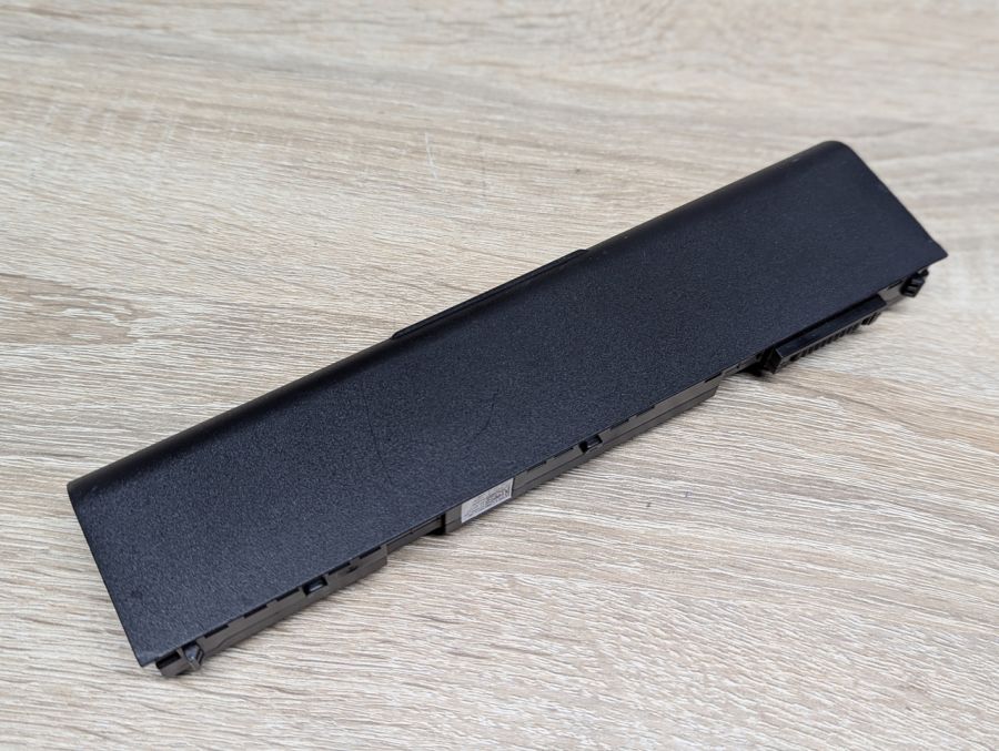 Б/В Оригінальна акумуляторна батарея Dell T54FJ