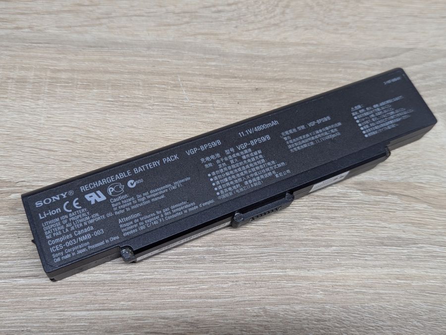 Б/В Оригінальна акумуляторна батарея Sony VGP-BPS9\B [ProductHub SKU BPS9\B]