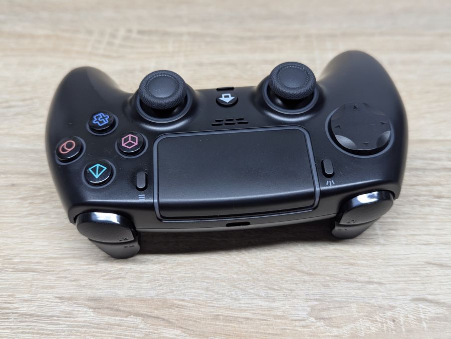 Новий Контролер для PlayStation 4 (P4)