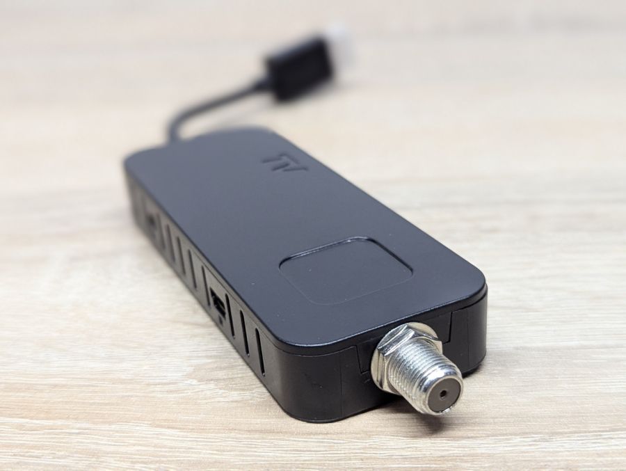 Новий Цифровий супутниковий ресивер Dcolor DVB-S/S2 HD TV Stick