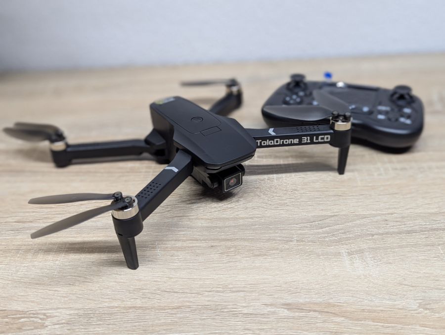Новий Квадрокоптер TolaDrone 31 LCD