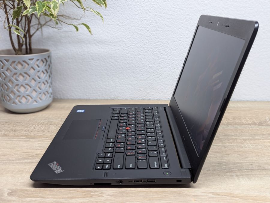 Уцінка! Ноутбук Б/В Lenovo ThinkPad E470, Intel Core i5-7200U, DDR4 8 GB, SSD 128GB, 14" HD