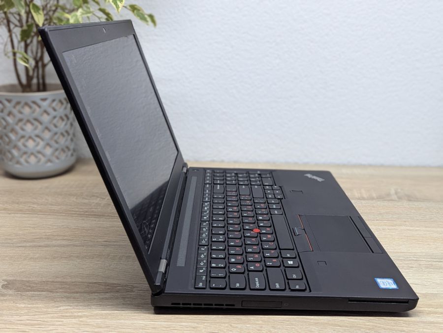Уцінка! Ноутбук Б/В Lenovo ThinkPad P50, Intel Core i7-6700HQ, DDR4 16 GB, SSD 512GB, NVIDIA Quadro M1000M 4 gb, 15.6" Full HD