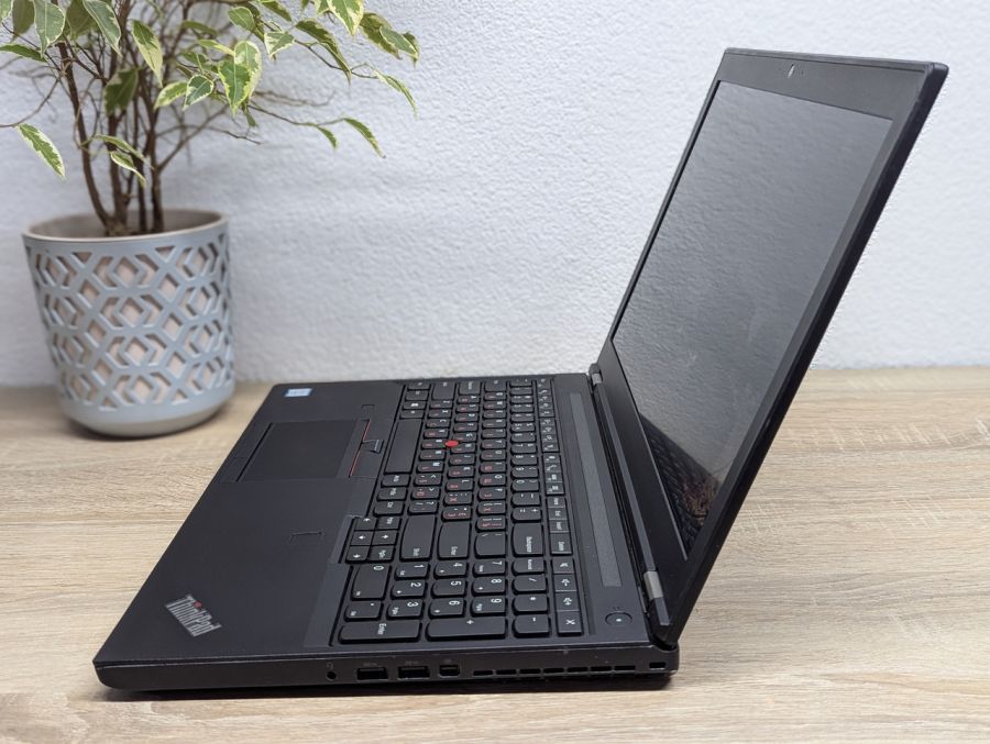 Уцінка! Ноутбук Б/В Lenovo ThinkPad P50, Intel Core i7-6700HQ, DDR4 16 GB, SSD 512GB, NVIDIA Quadro M1000M 4 gb, 15.6" Full HD