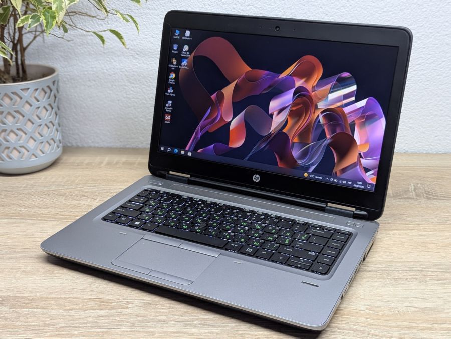 Уцінка! Ноутбук Б/В HP ProBook 640 G3, Intel Core i5-7200U, DDR3 8 GB, SSD 128GB, 14" HD