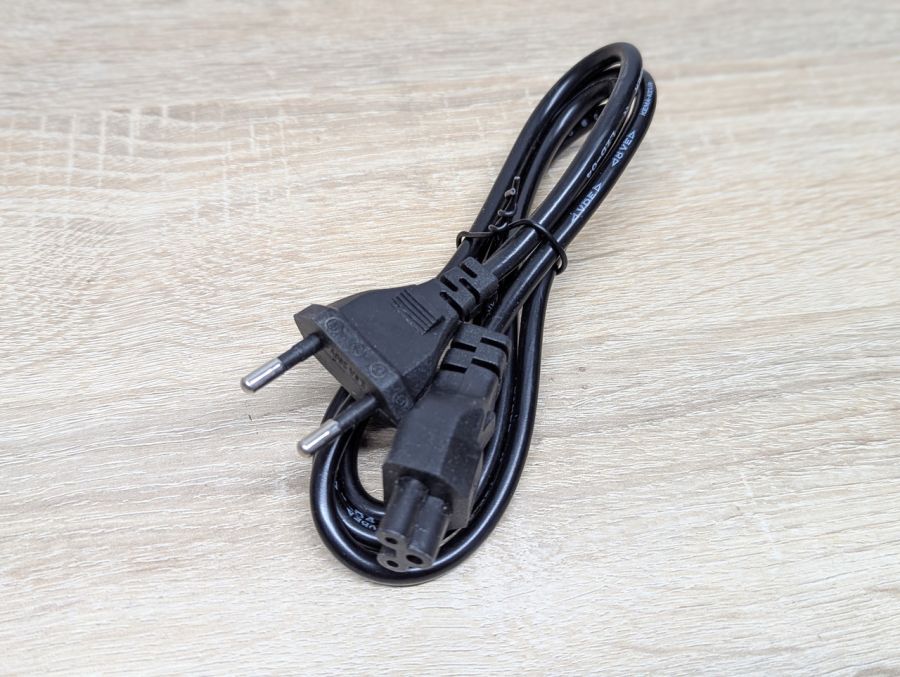 Б/В Кабель живлення Мікі Маус 3x0.75 mm 1.2м 220V