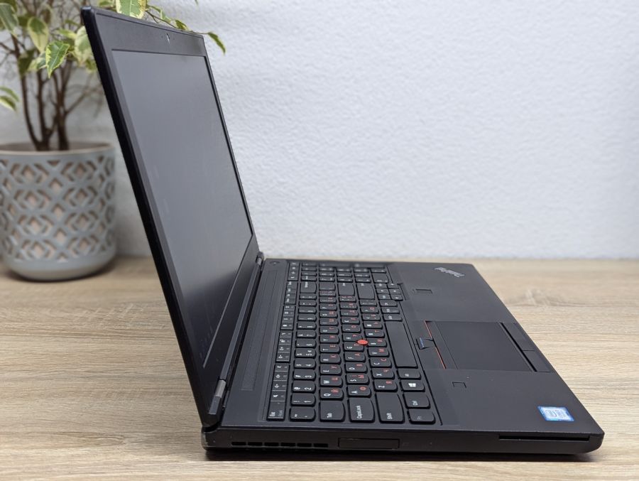 Ноутбук Б/В Lenovo ThinkPad P51, Intel Core i7-7700HQ, DDR4 16 GB, SSD 256GB + SSD 128GB, NVIDIA Quadro M1200 4Gb, 15.6" Full HD