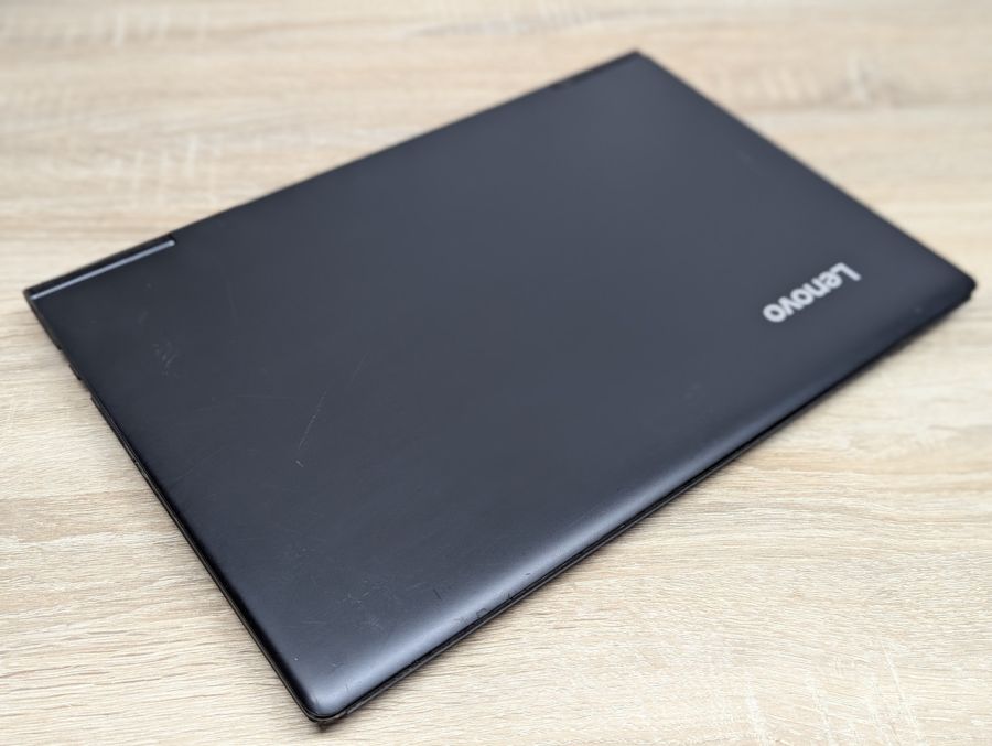 Ноутбук Б/В Lenovo IdeaPad 700-15ISK, Intel Core i5-6300HQ, DDR4 16 GB, SSD 256GB + HDD 500GB, 15.6" Full HD