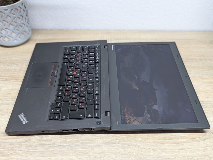Уцінка! Ноутбук Б/В Lenovo ThinkPad T450, Intel Core i5-5300U, DDR3 8 GB, SSD 128GB, 14" HD