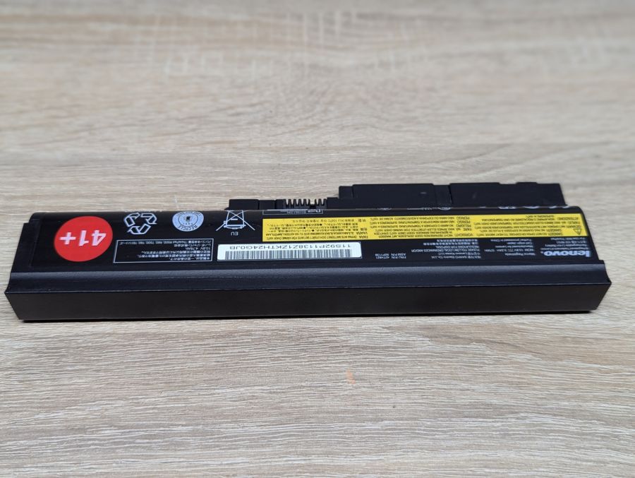 Б/В Оригінальна акумуляторна батарея Lenovo 42T4621