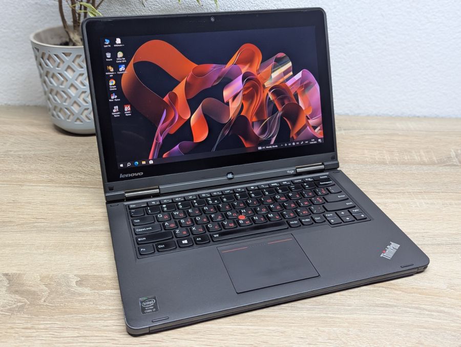Ноутбук Б/В Lenovo Yoga S1, Intel Core i7-4510U, DDR3 8 GB, SSD 128GB, 14" Full HD Сенсор
