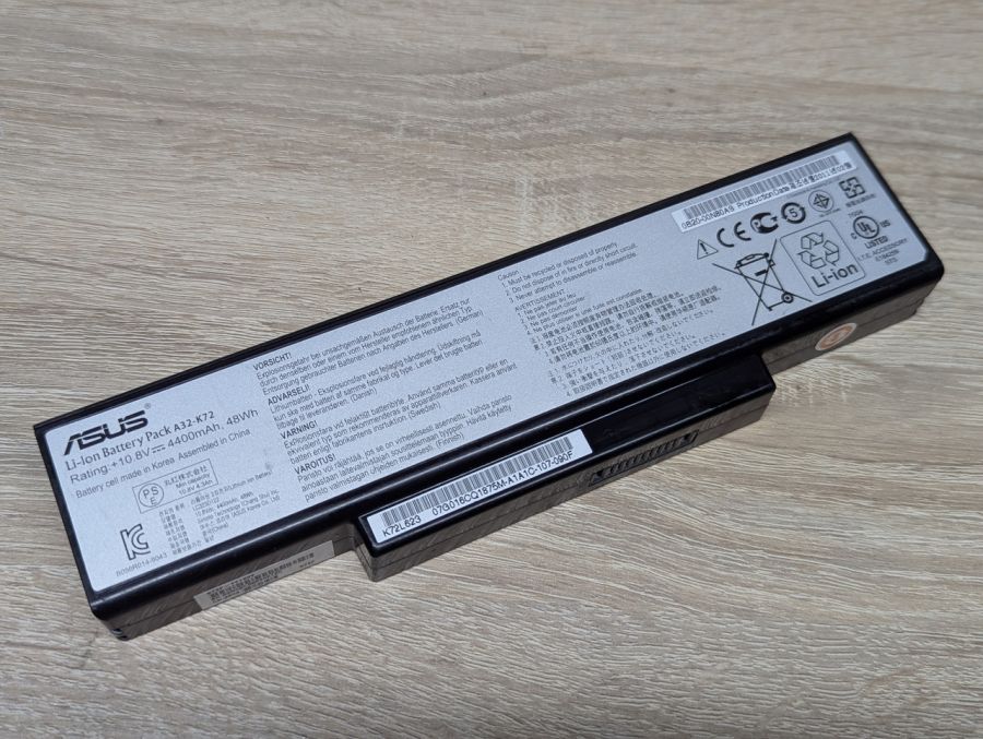 Б/В Оригінальна акумуляторна батарея Asus A32-K72