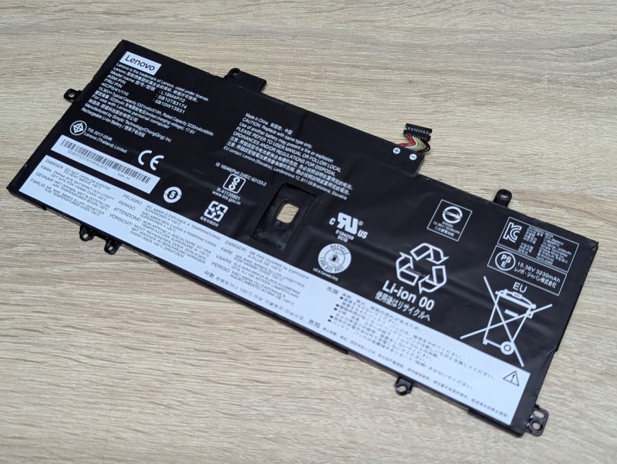 Б/В Оригінальний акумулятор Lenovo L18M4P72