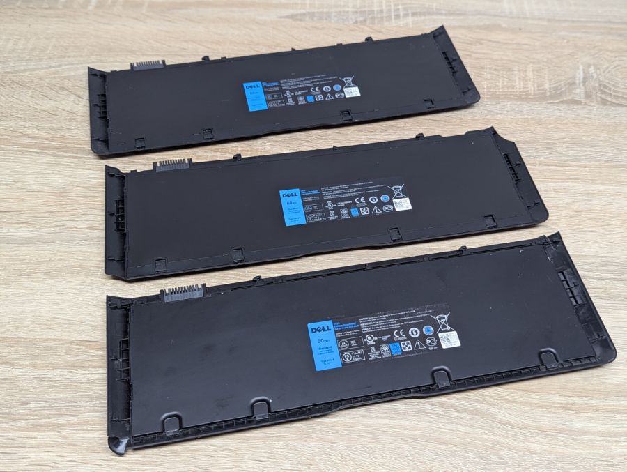 Б/В Оригінальна акумуляторна батарея Dell 9KGF8