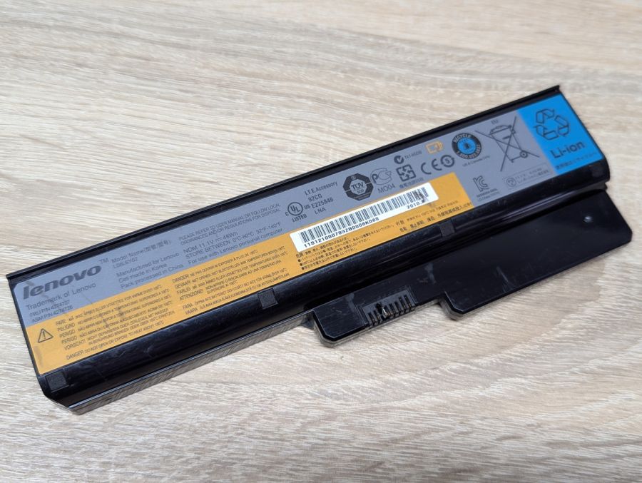 Б/В Акумуляторна батарея Lenovo 42T4727,42T4728