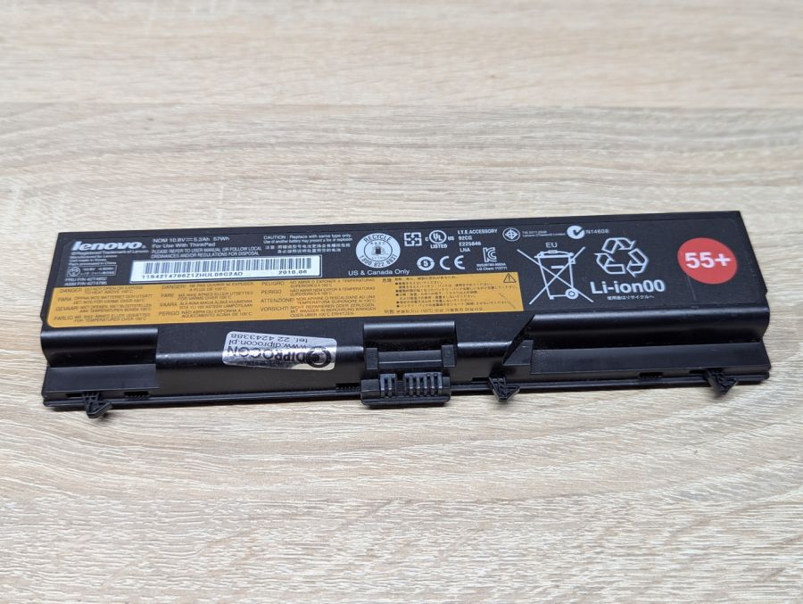 Б/В Оригінальна акумуляторна батарея Lenovo 42T4852,42T4796