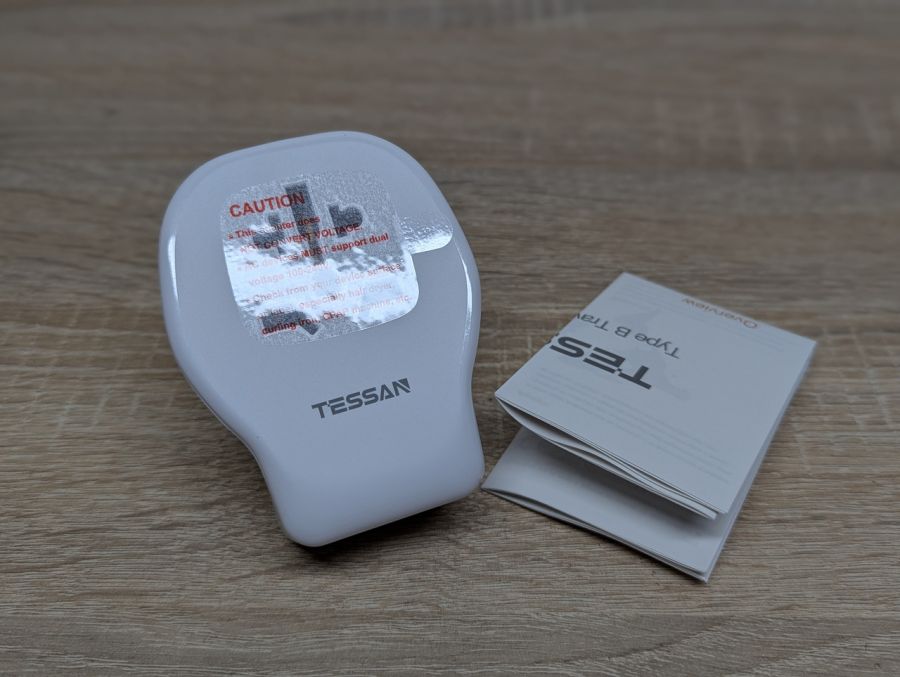 Новий Дорожній адаптер TESSAN 839DQUS