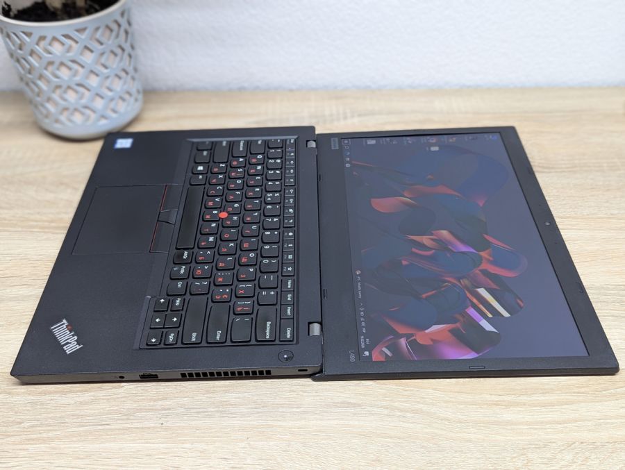 Ноутбук Б/В Lenovo ThinkPad L490, Intel Core i5-8250U, DDR4 8 GB, SSD 128GB, 14" UHD