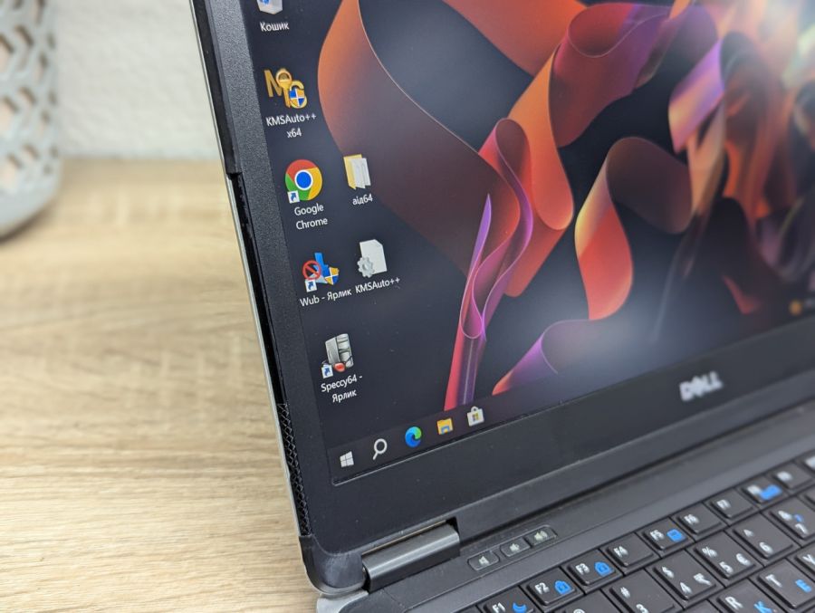Уцінка! Ноутбук Б/В Dell Latitude E7440, Intel Core i7-4600U, DDR3 8 GB, SSD 128GB, 14" Full HD